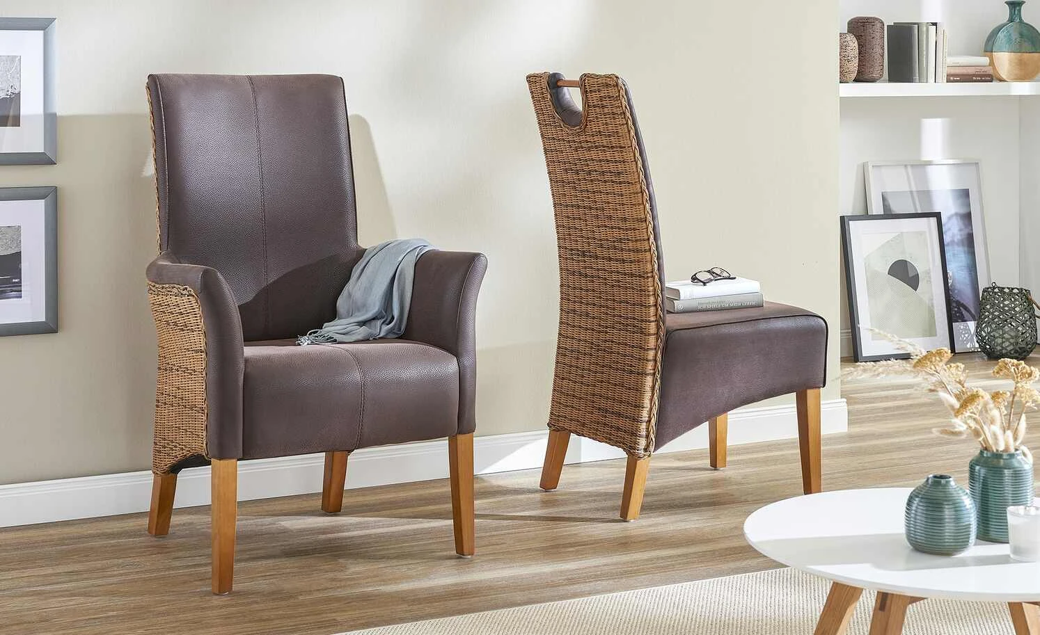 Rattanstuhl mit Armlehnen Antonio 3 Rattanstuhl mit Armlehnen Antonio