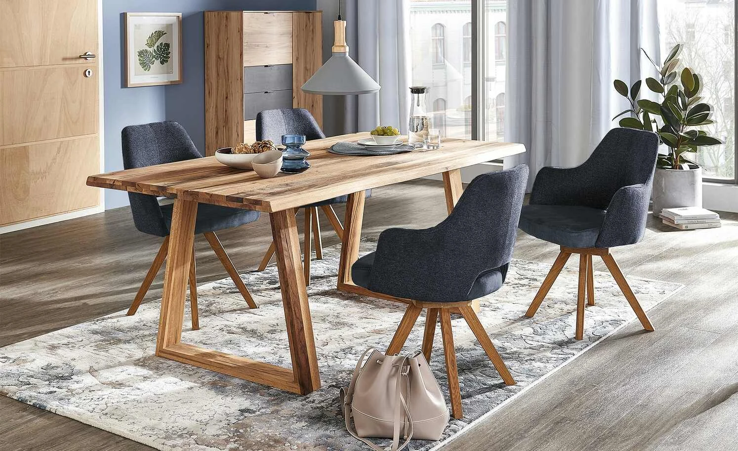 Woodford Polsterstuhl Moreda | Nachtblau Ja 5 Woodford Polsterstuhl Moreda | Nachtblau Ja – Bild 3