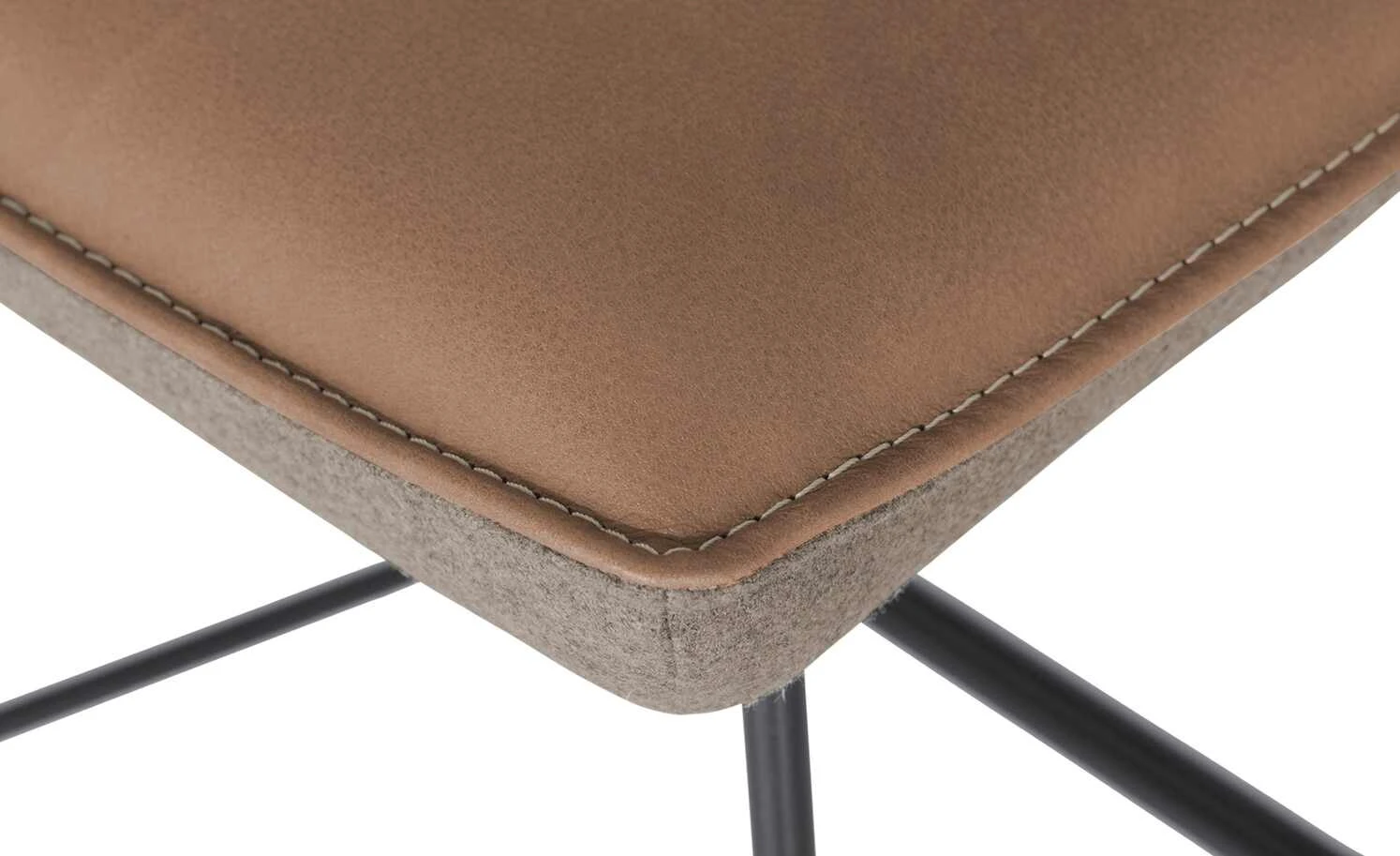 KOINOR Kufenstuhl Leder Schwof | Chai (Hellbraun) / Dunkelbraun 11 KOINOR Kufenstuhl Leder Schwof | Chai (Hellbraun) / Dunkelbraun – Bild 9